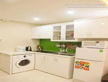 Beach Front Apartments Nha Trang 3*,