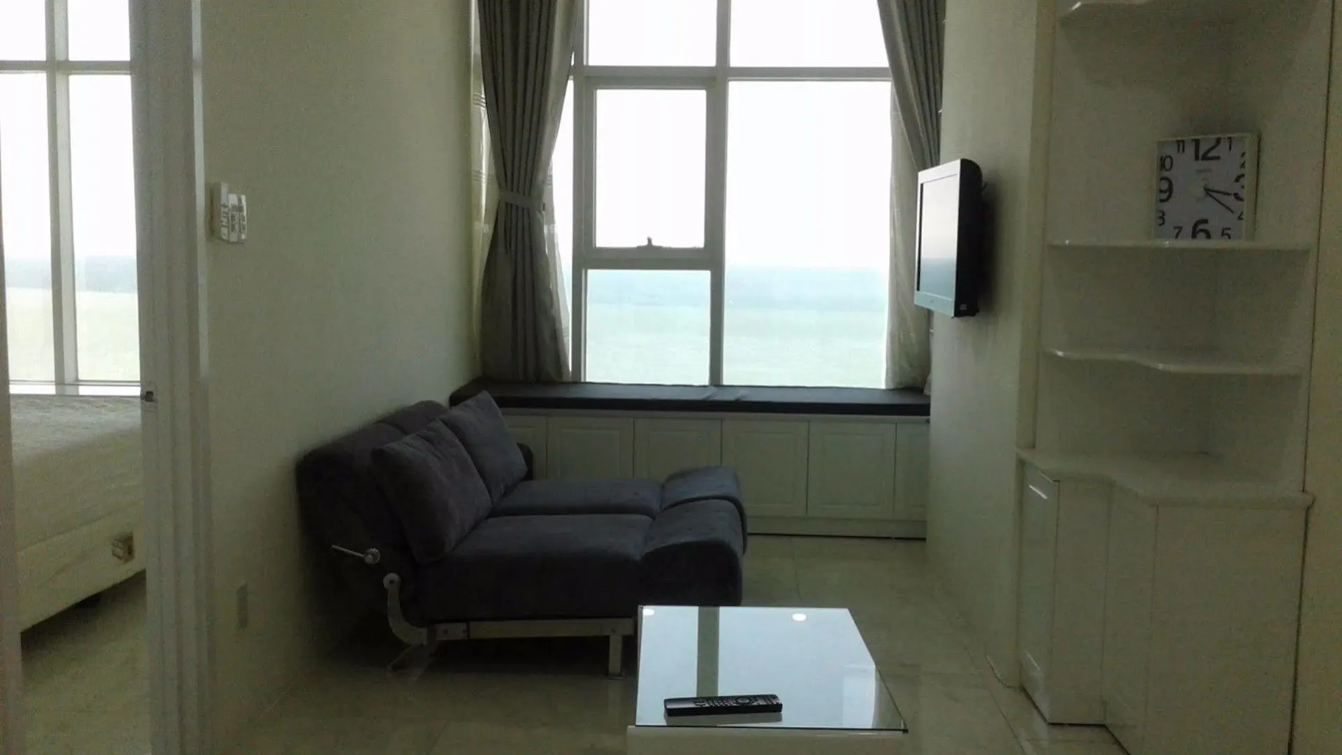 Beach Front Apartments Nha Trang