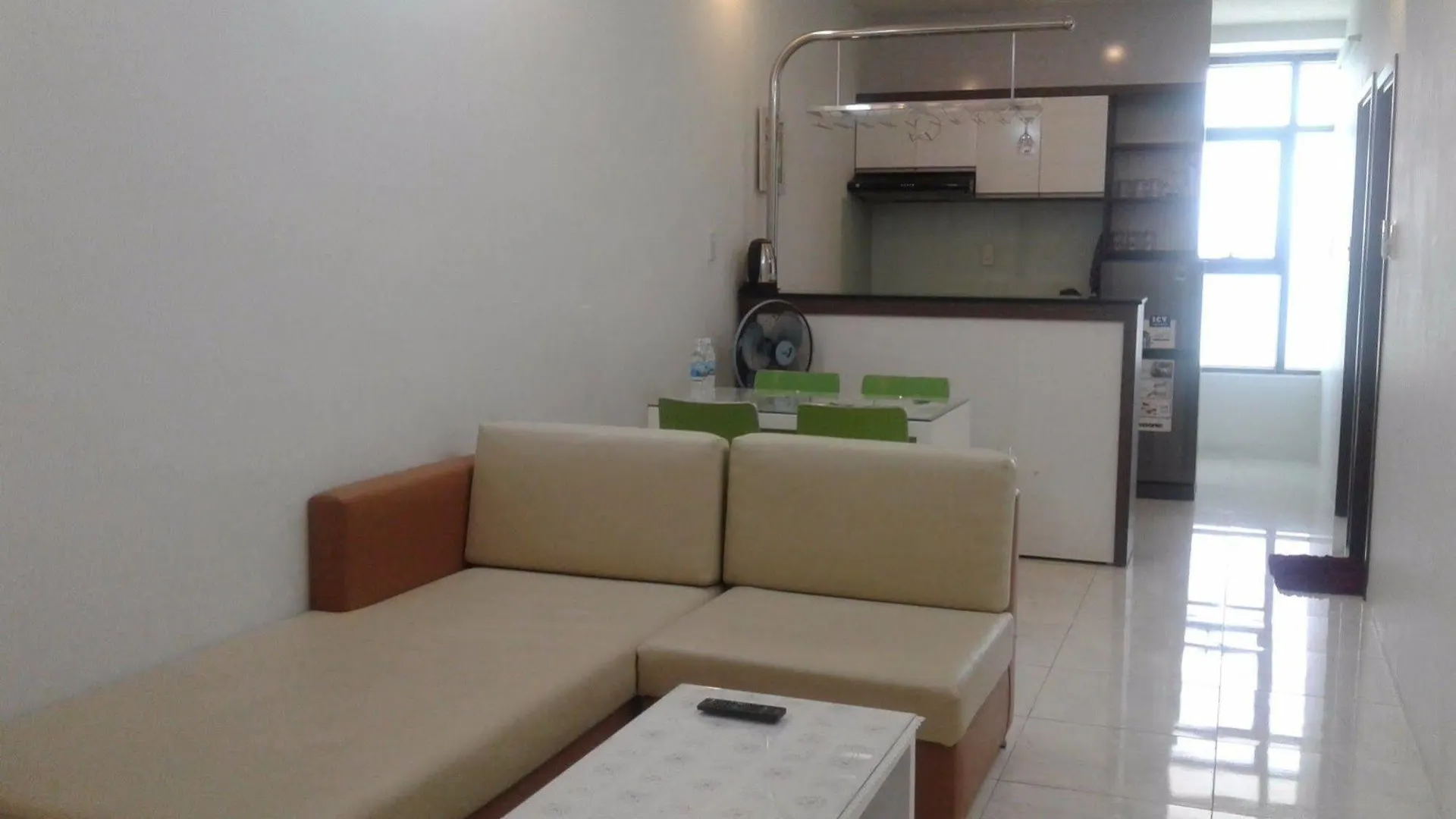 Hotell Beach Front Apartments Nha Trang