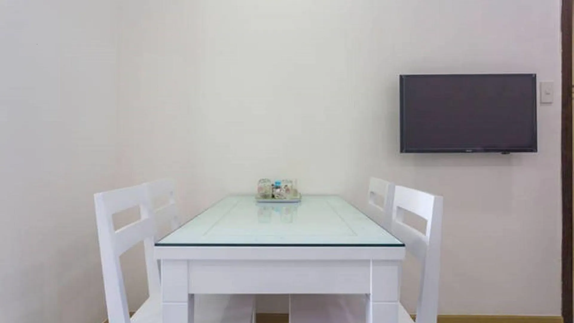Beach Front Apartments Nha Trang 3*,  Vietnam